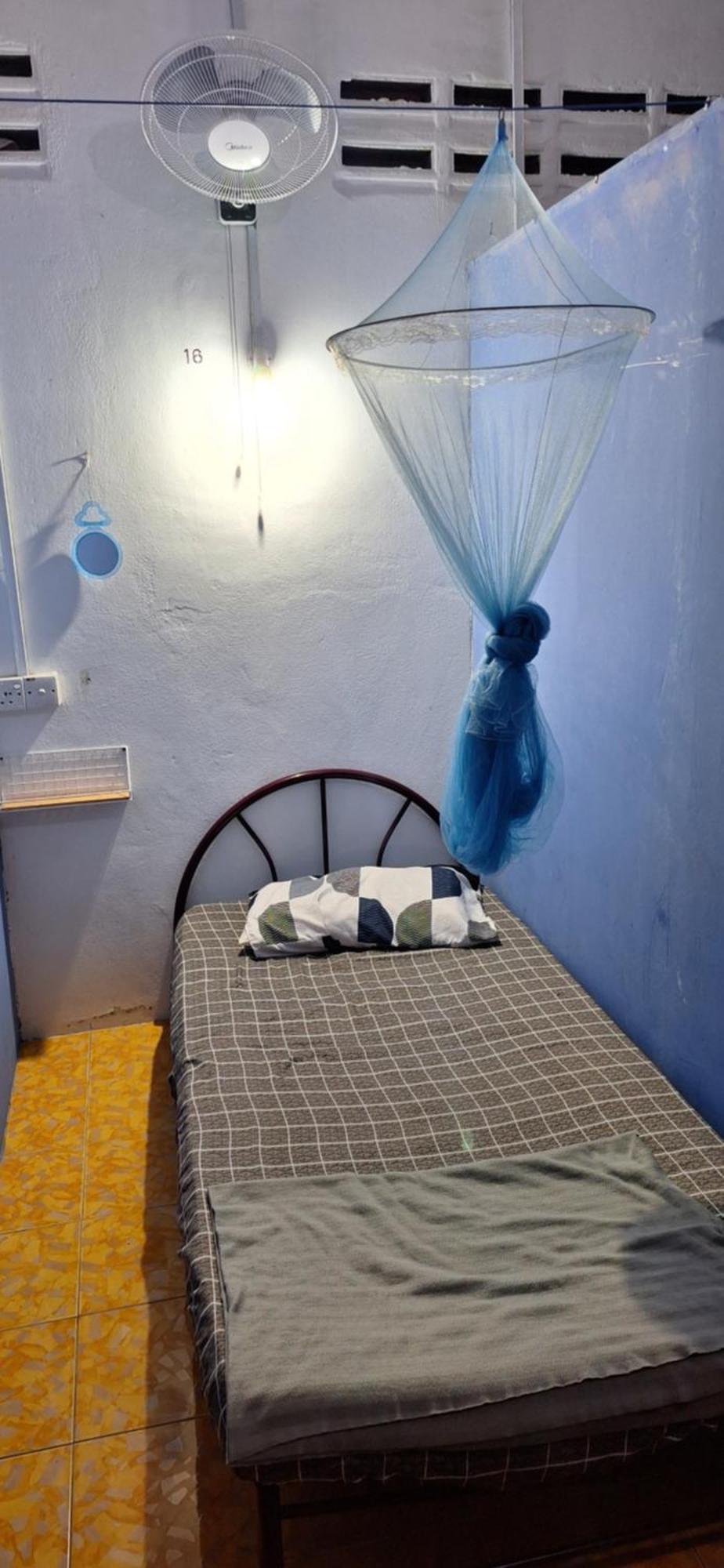 A Pousada Rainbow Bed N Bfast Pantai Cenang  Exterior foto